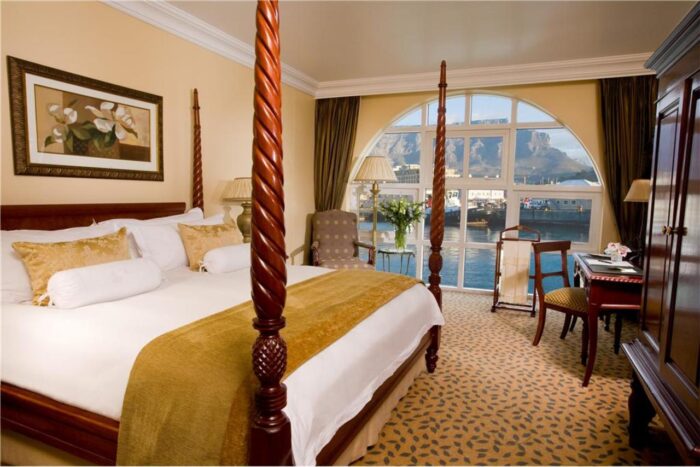 Cedarberg Travel | Table Bay Hotel